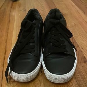 Steve Madden black leather sneakers